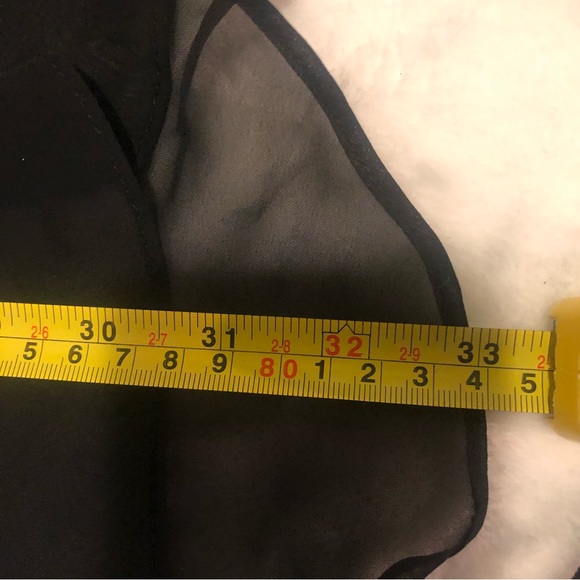 STYLE & CO. LACE FRONT BLACK TUNIC WITH GOLD ACCENTS. SIZE(XL) - Picture 12 of 13